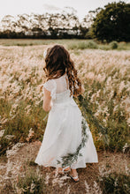 Load image into Gallery viewer, Lilly