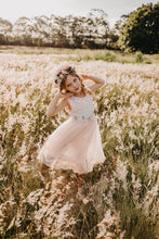 Load image into Gallery viewer, Vivienne in Peach