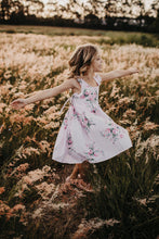 Load image into Gallery viewer, Emily in Peony
